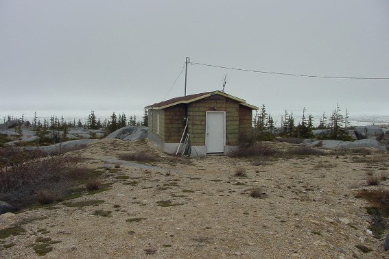 Photo de l'observatoire magnétique Fort Churchill